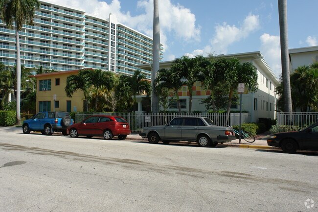 Building Photo - 1333 15th St