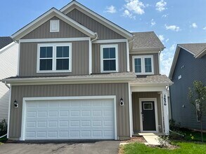 Building Photo - 2656 Lawlor Ln