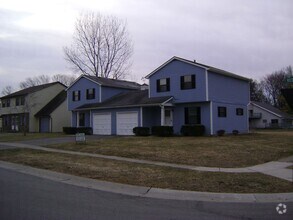 Building Photo - 6057-6059 Red Oak Dr