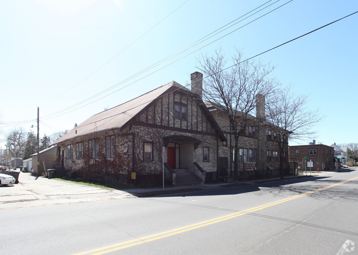 Foto del edificio - 759 Pierce St NE