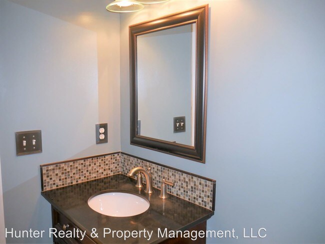 Building Photo - 3 br, 3 bath House - 2421 Tannery Trail