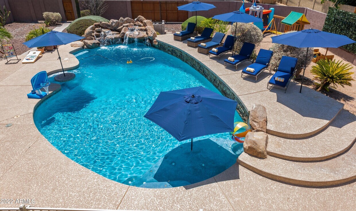 Foto principal - 9306 N 87th Ave