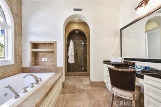 Building Photo - 64 Archipelago Dr