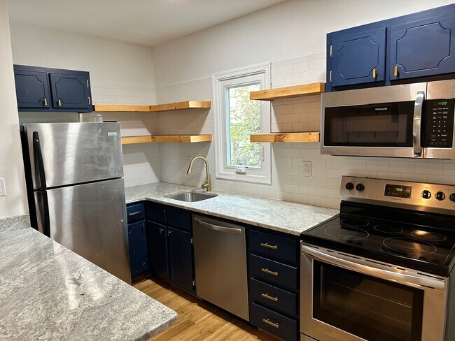 Foto del edificio - 304 W Clay St