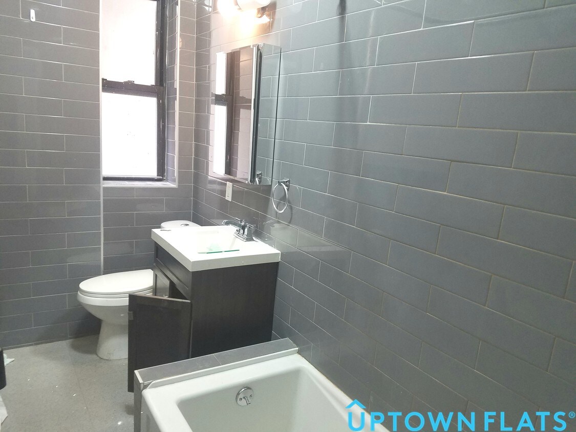 Foto del edificio - 201 Linden Blvd