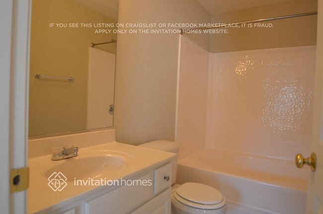 Building Photo - 3935 Creekside Ct