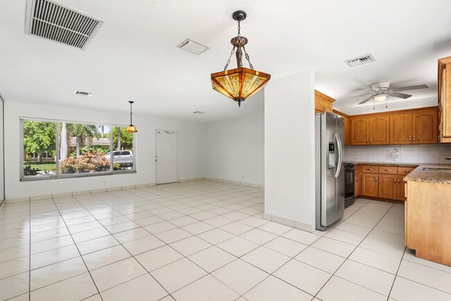 Foto del edificio - 952 SE 7th St