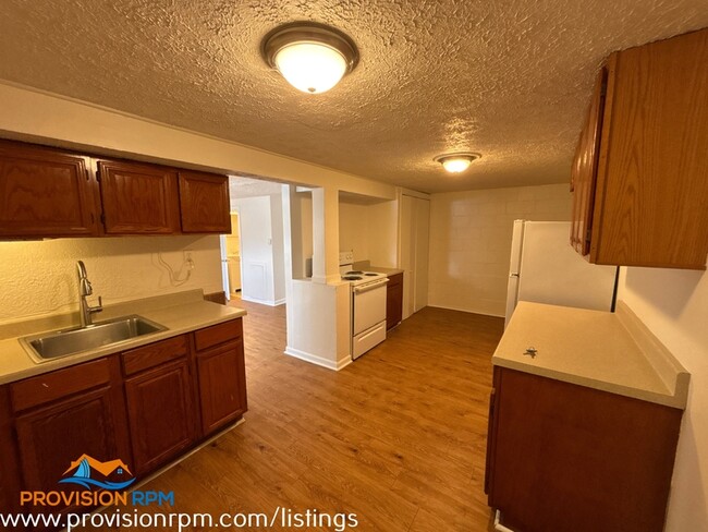 Foto del edificio - 1000 Linda Lee Dr