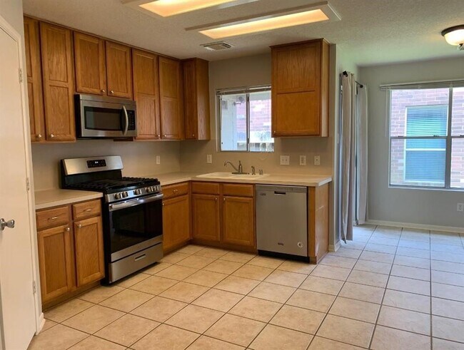 Foto del edificio - 19523 Maywood Falls Cir