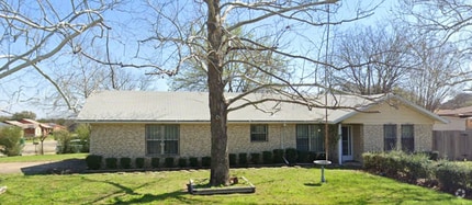 Building Photo - 601 Nola Ruth Blvd