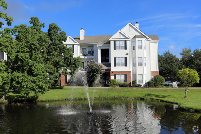 Exterior - The Preserve Apartments