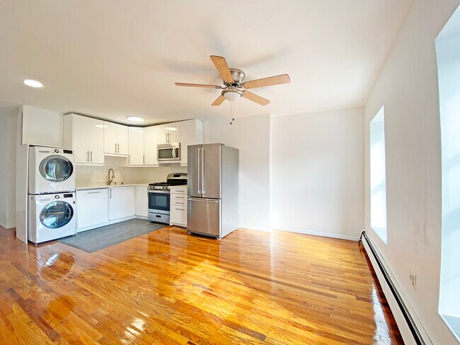 Foto del edificio - 166 Halsey St