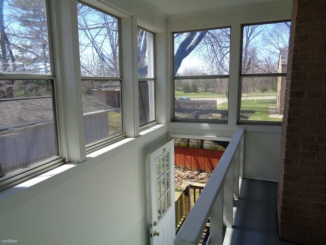 Building Photo - 2 br, 1 bath  - 1320 Winters Dr 2WS