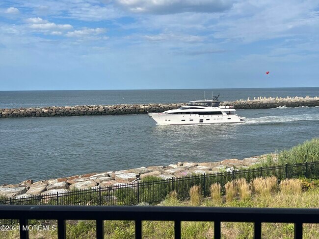Foto del edificio - 28 Harborhead Dr