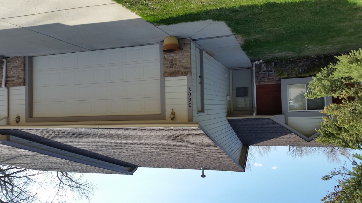 Primary Photo - 3607 Lime Creek Dr