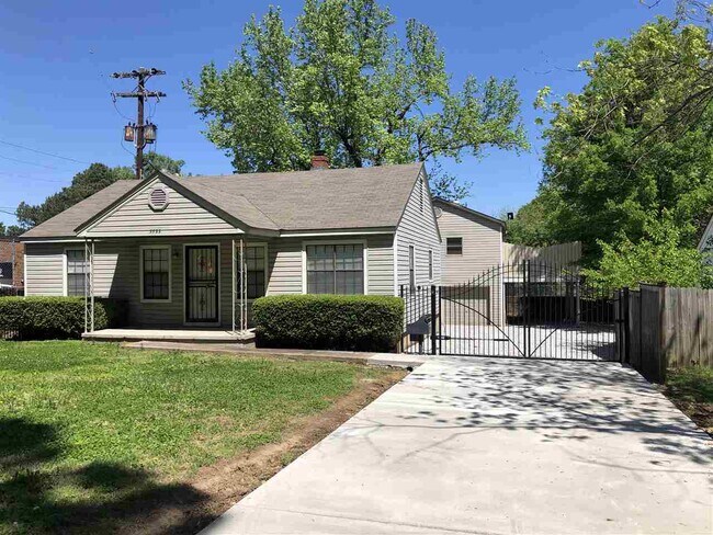 Building Photo - 3522 Stuart Rd