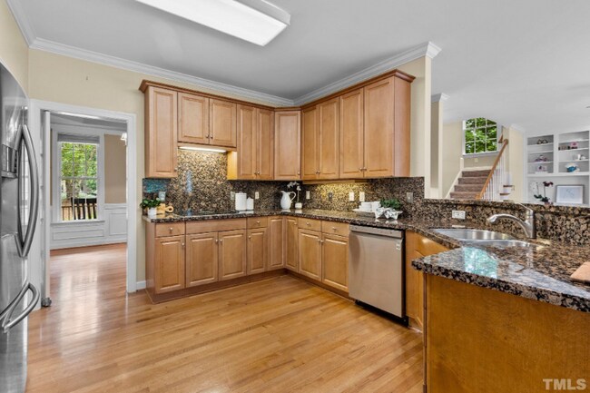 Foto del edificio - 7825 Kingsbrook Ct
