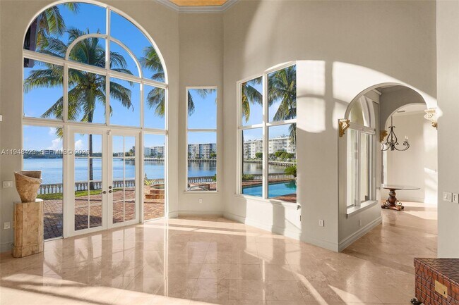 Foto del edificio - 3283 NE 171 St