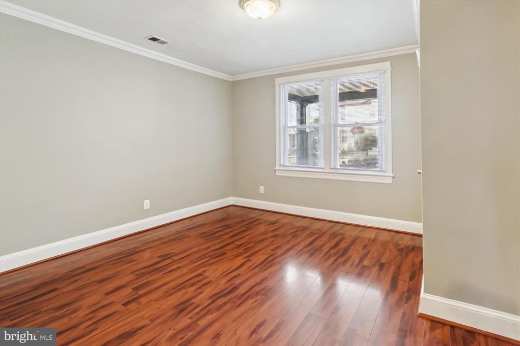 Foto principal - 1712 West Virginia Ave NE