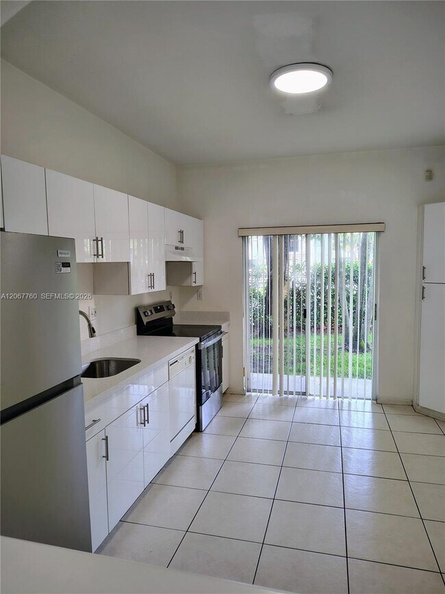 Building Photo - 6990 NW 179th St