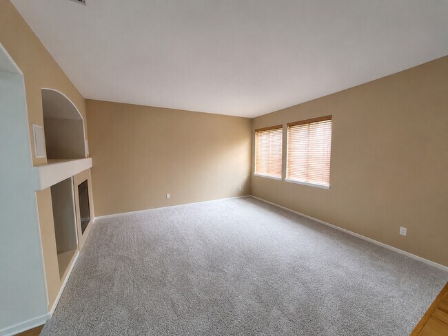 Foto del edificio - 2265 W Bentley Ln