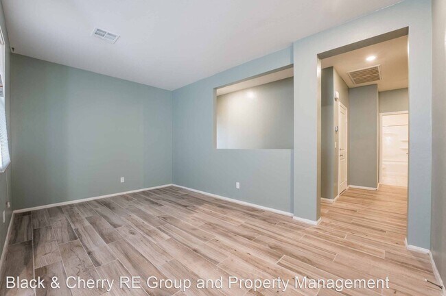Building Photo - 3 br, 2 bath House - 2758 Estrada Heights St