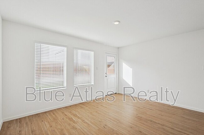 Foto del edificio - 4216 Haflinger Rd