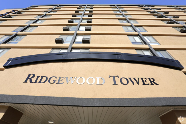 Foto del edificio - Ridgewood Towers