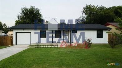 Building Photo - 805 S 32nd St