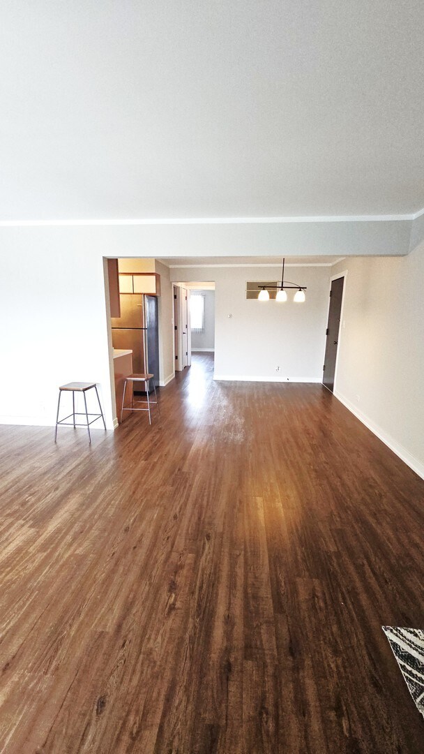 Foto del edificio - 10940 Keating Ave