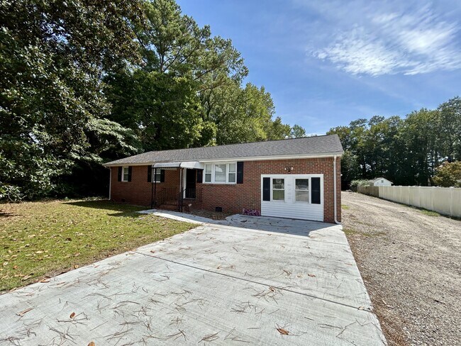 Foto del edificio - 348 Kempsville Rd