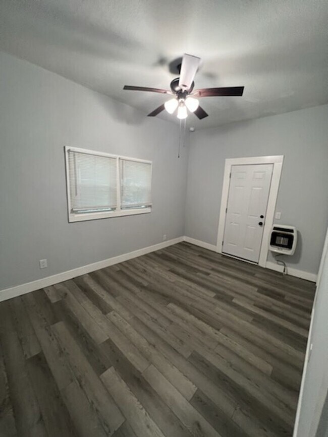 Foto del edificio - Spacious 1 Bedroom 1 Bathroom House in Madisonville, KY