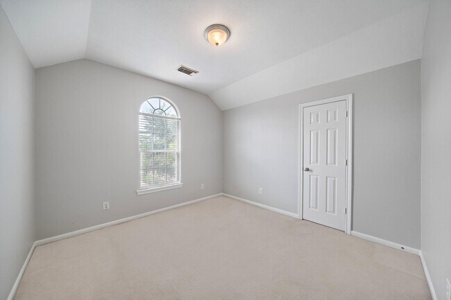 Building Photo - 17838 N White Tail Ct