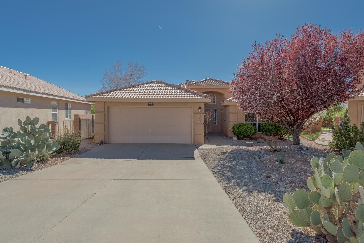 Primary Photo - 5412 Kokopelli Ct NW