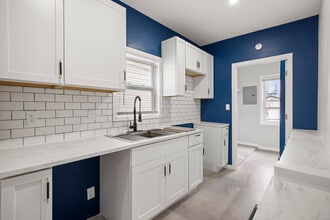 Building Photo - Marston