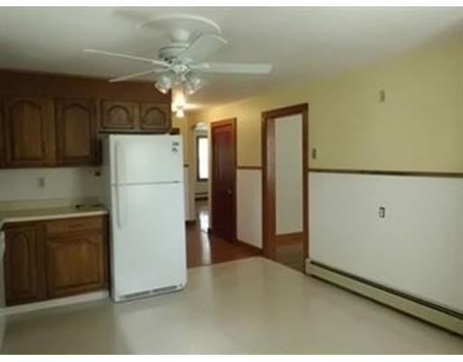 Foto del edificio - 166 Pleasant St