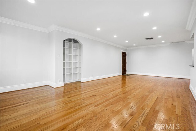 Foto del edificio - 14934 Dickens St