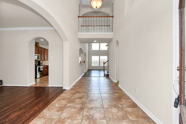 Foto del edificio - 8627 Sweet Pasture Dr