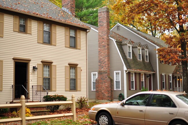 Building Photo - 761 Wellman Ave