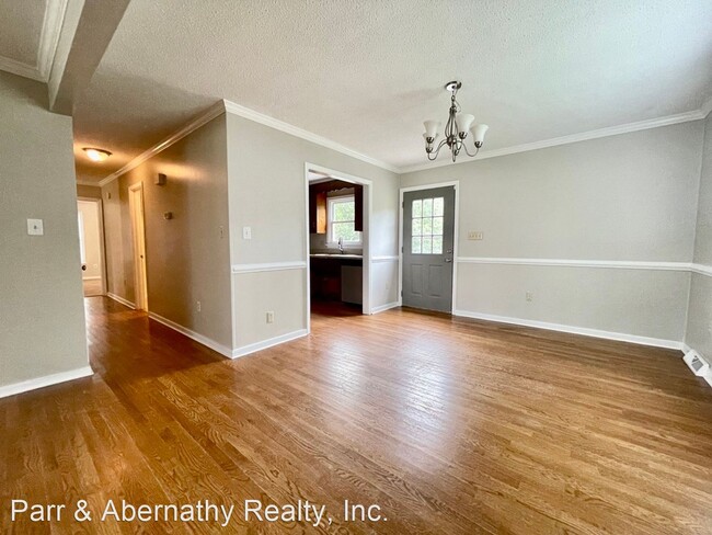 Building Photo - 5 br, 3 bath House - 4308 Boxwood Drive