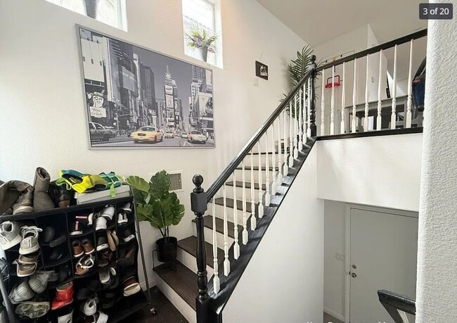 Building Photo - 1255 Little Boy Blue Ave