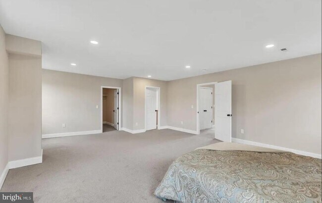 Foto del edificio - 4000 Maine Ave