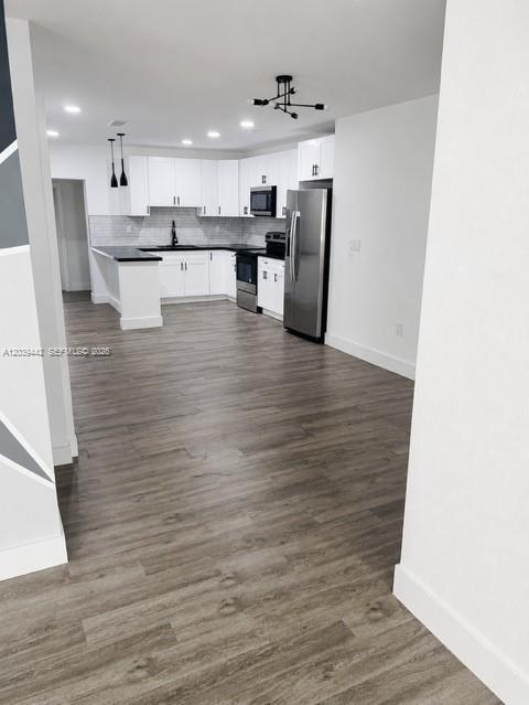 Building Photo - 2500 SW 131st Ct
