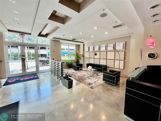 Foto del edificio - 313 NE 2nd St