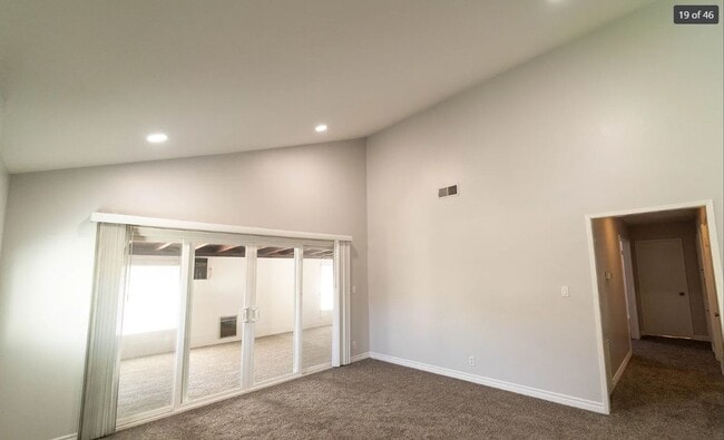 Building Photo - 3 Bedroom / 2 bath / Bonus Room - Single f...