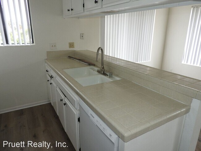 Building Photo - 2 br, 2 bath House - 3761 Udall Street #102