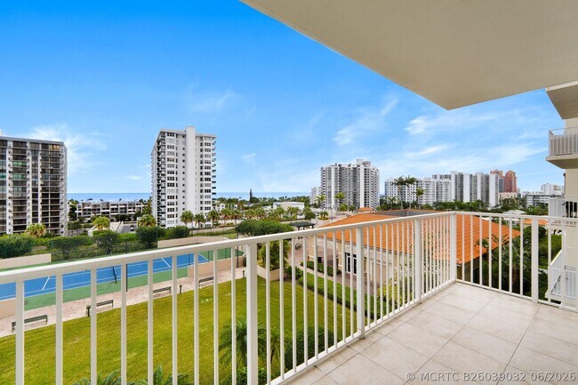 Foto del edificio - 3020 NE 32nd St