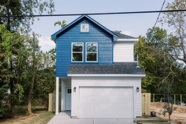 Building Photo - 6806 Arabella St