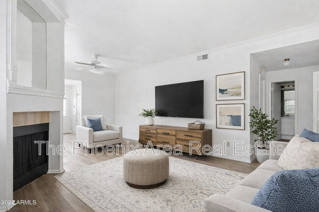 Photo - 930 N Mesa Dr Apartment