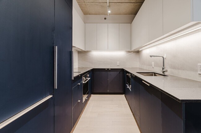 Photo du bâtiment - 2180 Rue Sainte-Catherine E